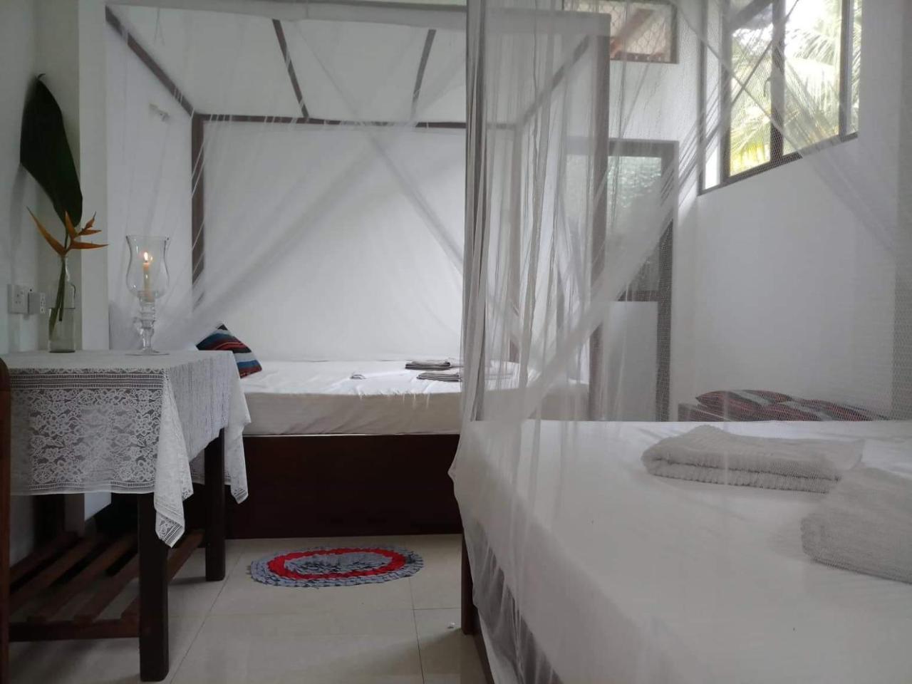 Affittacamere Piumi House Dikwella Esterno foto